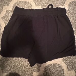 LC Lauren Conrad Black Shorts Sz L
